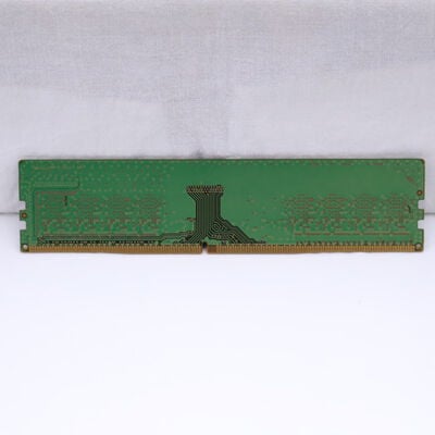 【通販センター】中古  PC4-21300 8GB デスクトップ用(DDR4-2666) 126165 