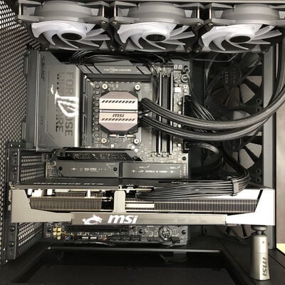 【福山ココローズ店】中古  自作PC(Ryzen 9 9950X/32GB/SSD500GB/RTX5070Ti/W11H) 5090001021 