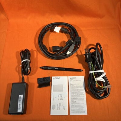 【なんば店】中古  WACOM Cintiq 16 DTK1660K1D (液晶ペンタブレット) 3280021566 