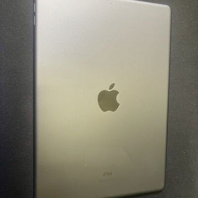 【大宮店】中古  Apple iPad 10.2インチ (第8世代/2020) Wi-Fi 32GB スペースグレイ MYL92J/A 143620 