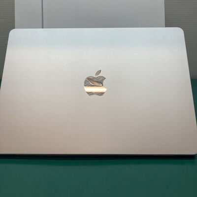 【浦添城間店(沖縄)】中古  Apple MacBook Air 13インチ 2024 (M3 8CPU 10GPU/16GB/512GB) A3113 5070001600 