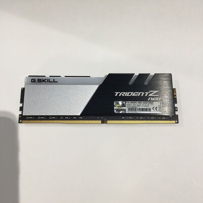 【松山環状枝松店】中古  PC4-28800 16GB デスクトップ用(DDR4-3600) 140734 