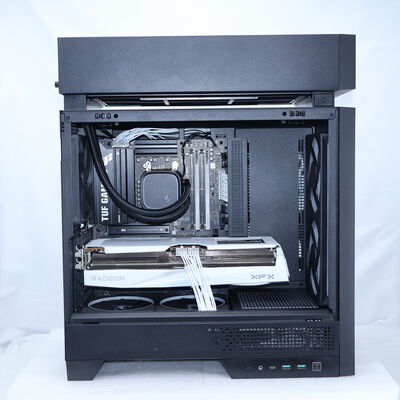 【通販センター】中古  OriginalPC(AMD Ryzen 7 9800X3D/64GB DDR5 (PC5)/SSD2TB/なし/AMD Radeon RX 9070 XT 16GB/Wi-Fi/W11H64 MAR) 204671 