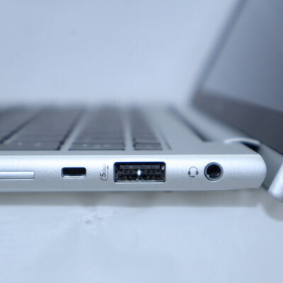【通販センター】中古  HP EliteBook 830 G11(Intel Core Ultra 5 125U/16GB DDR4 (PC4)/SSD256GB/なし/オンボード/13.3/1920x1200/Wi-Fi/W11H64 MAR) 203813 