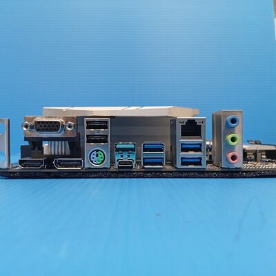 【大須店】中古  ASRock B550M Pro4 (B550 AM4 mATX DDR4) 142938 