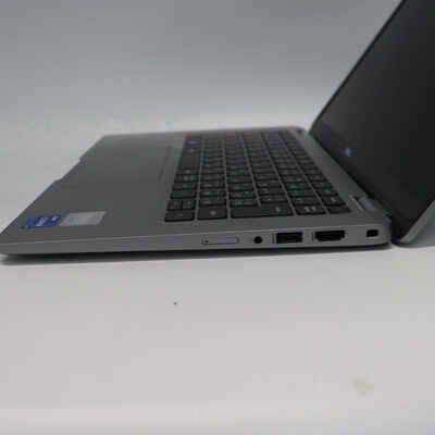【札幌店】中古  DELL Latitude 5320 (Intel Core i7 1185G7 3.0GHz/16GB/SSD256GB/-/-/13.3/1920x1080/Wi-Fi/W11H64) 172409 