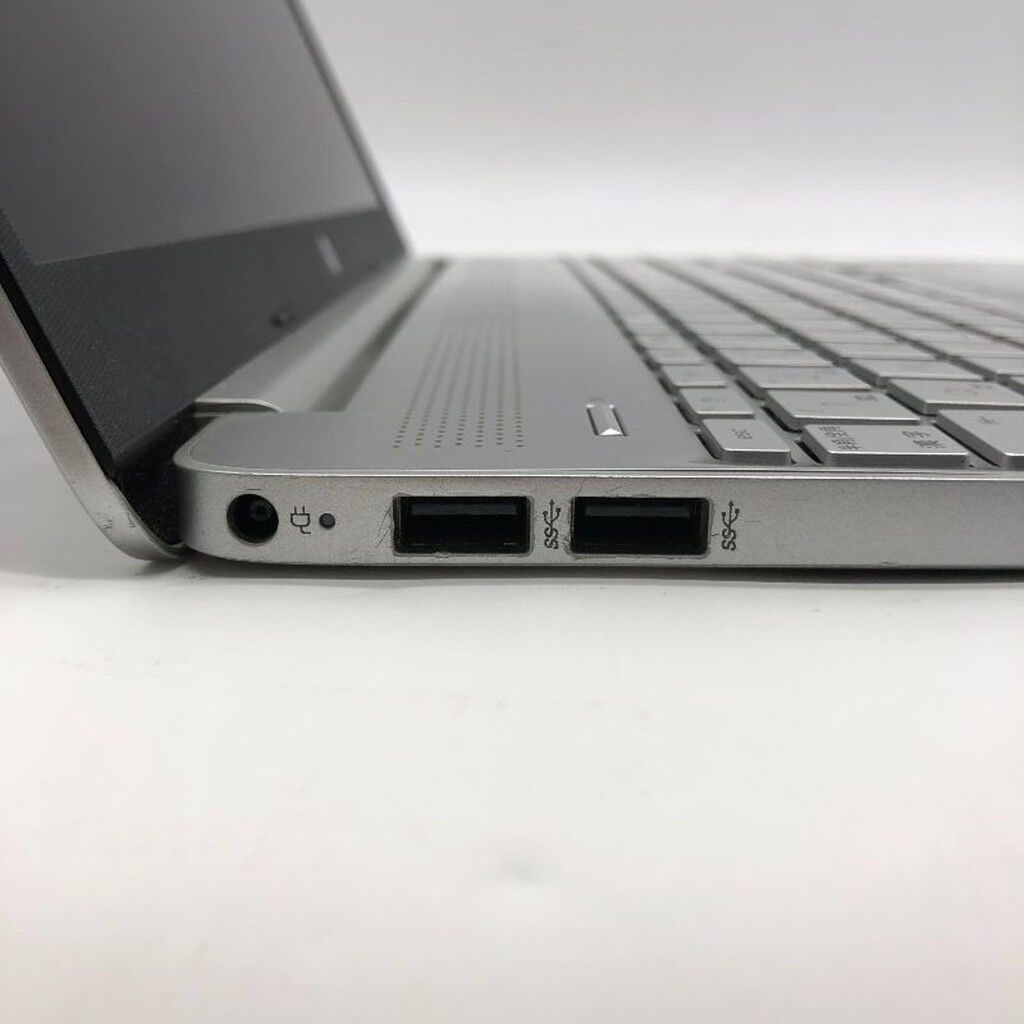 中古 HP 15s-eq3026AU(Ryzen 5 5625U/16GB/SSD512GB/W11H) 4640003207