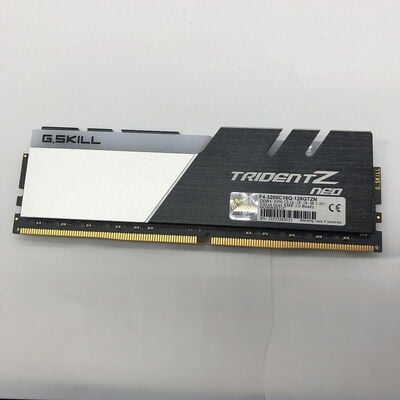 【宇都宮鶴田店】中古  PC4-25600 32GB デスクトップ用(DDR4-3200) 143224 