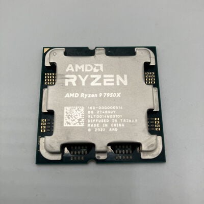 【秋葉原本店】中古  AMD Ryzen 9 7950X (AM5/4.5GHz/80M/C16/T32/170W 152461 
