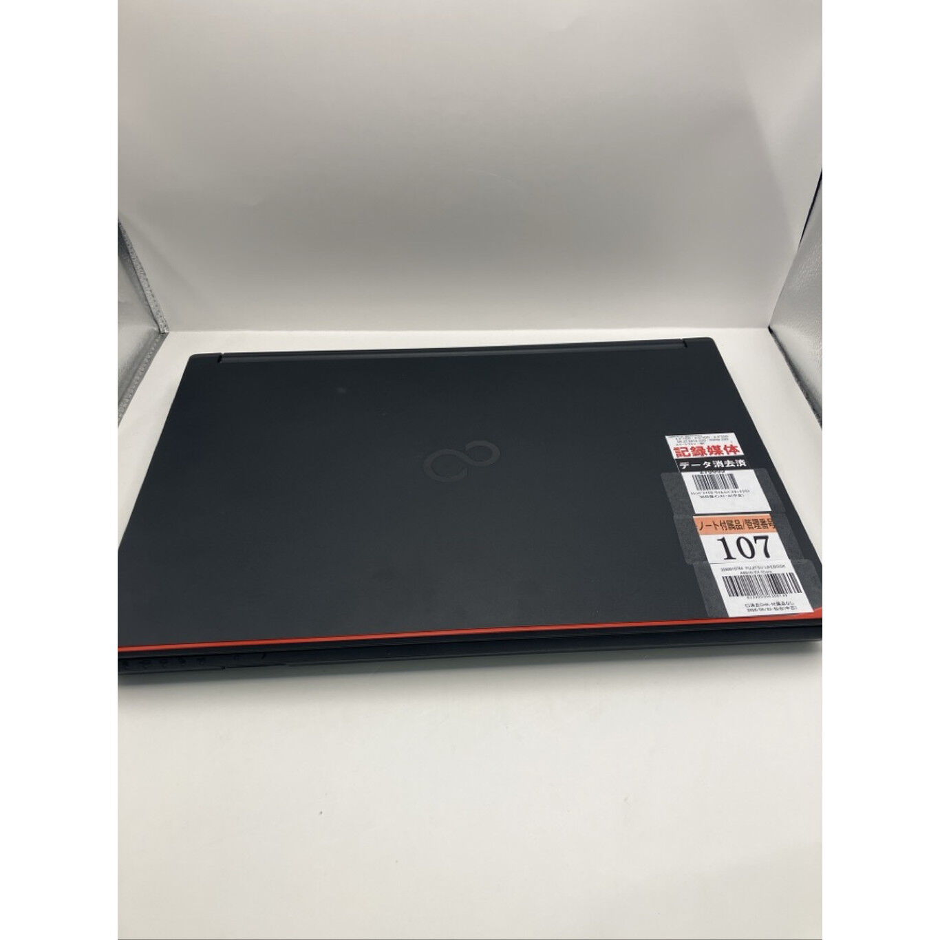 中古 FUJITSU LIFEBOOK A5510/EX (Core i5-10210U/8GB/SSD 256GB/Mt