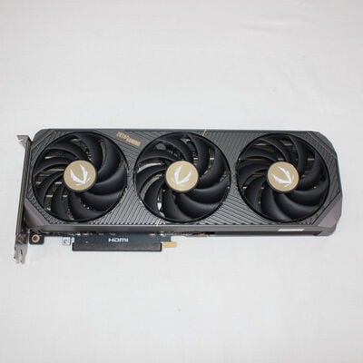 中古  ZOTAC ZOTAC GAMING GeForce RTX 5070 SOLID OC ZT-B50700J-10P（RTX5070 12GB） 3480033818 