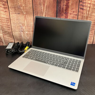 【富士青葉店】中古  Dell 15 DC15250 5070002450 
