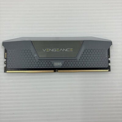 【秋葉原本店】中古  PC5-48000 16GB デスクトップ用(DDR5-6000) 149154 