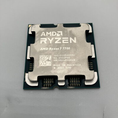 【秋葉原本店】中古  AMD Ryzen 7 7700 (AM5/3.8GHz/40M/C8/T16/65W) 154483 