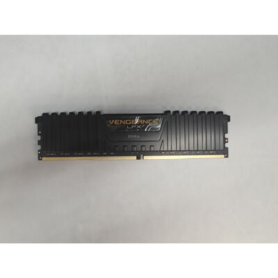 【前橋ｲﾝﾀｰｱｶﾏﾙ店】中古  CMK64GX4M2E3200C16(DDR4-25600 32GB) 4540001850 