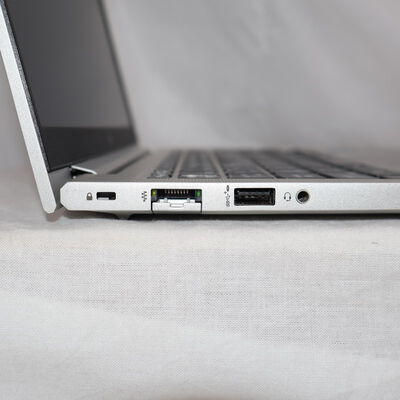 【通販センター】中古  HP EliteBook 630 G10(Intel Core i5 1335U/16GB DDR4 (PC4)/SSD256GB/なし/オンボード/13.3/1920x1080/Wi-Fi/W11H64 MAR) 201391 