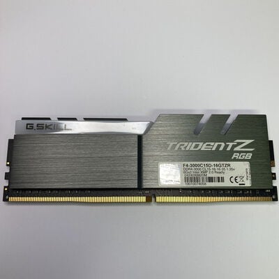 【札幌店】中古  PC4-24000 8GB デスクトップ用 128475 