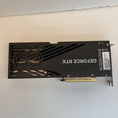 【京都店】中古  Palit NE75070019K9-GB2050S (RTX5070 12GB Infinity 3) 188943 