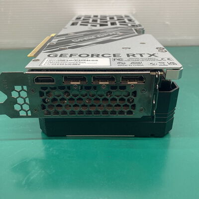 【浦添城間店(沖縄)】中古  各社 GeForce RTX4070Ti (12GB PCI-E) 154190 
