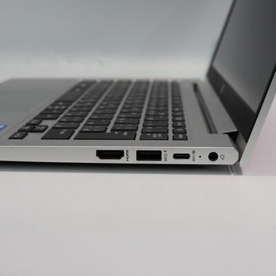 【札幌店】中古  HP ProBook 430 G8 (i5-1135G7/16GB/SSD 256GB/-/-/WLAN/13.3インチHD/W11P/-) 3240010230 