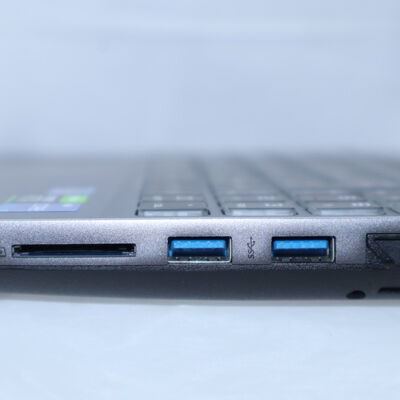 【通販センター】中古  THIRDWAVE raytrek R5-TA6(Intel Core i7 11800H/32GB DDR4 (PC4)/SSD1TB/なし/NVIDIA GeForce RTX 3060 6GB Laptop GPU/16/1920x1080/Wi-Fi/W11H64 MAR) 203482 