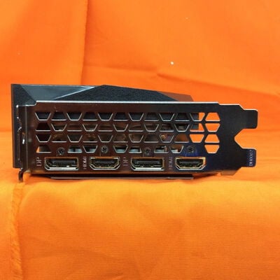 【なんば店】中古  GIGABYTE GV-N3070GAMING OC-8GD (RTX3070 8G) 143899 
