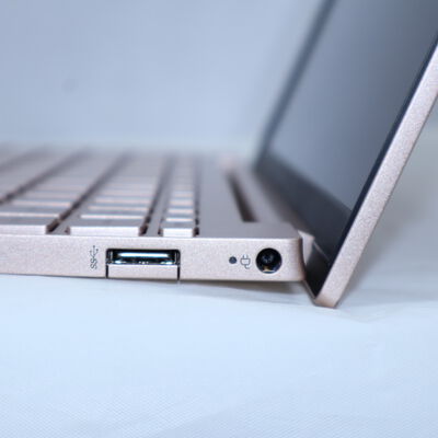 【通販センター】中古  HP Pavillon Aero Laptop 13 be2009AU (Ryzen 5 8640U/16GB/オンボード) 202825 