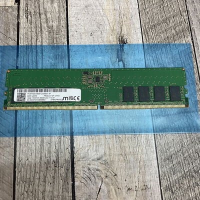 【広島店】中古  PC5-44800 16GB デスクトップ用 149153 
