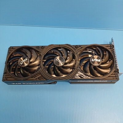 【大須店】中古  Palit NE7507T019T2-GB2031U(RTX5070Ti 16GB GamingPro-S) 188931 