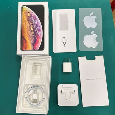 【静岡東瀬名店】中古  【SIMロック解除済み】【docomo】 Apple iPhoneXS 64GB (ゴールド) MTAY2J/A 155264 