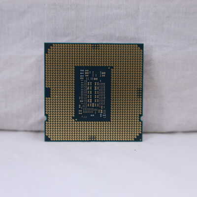 【通販センター】中古  INTEL Core i3 10105 (1200/3.7G/6M/C4/T8) 145174 