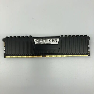 【徳島住吉店】中古  _Corsair CMK16GX4M2A2666C16(DDR4 PC4-21300 8GB) 5230000516 