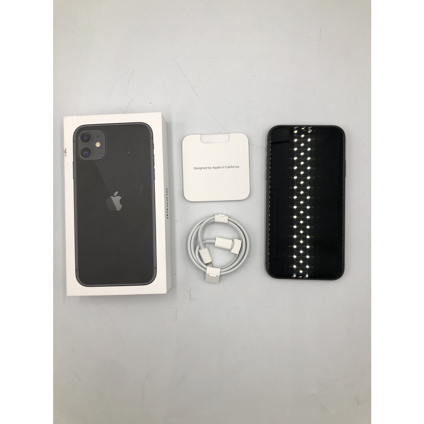 中古 Apple iPhone11 64GB (ブラック) 国内版SIMロックフリー MHDA3J/A
