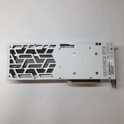 【津ラッツ店】中古  Palit NED47TST19T2-1043W GamingPro White OC (RTX4070Ti SUPER 16GB) 164255 