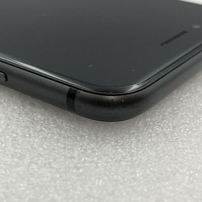 【新潟店】中古  【SIMロック解除済み】【au】 iPhone8 Plus 256GB (スペースグレイ)  MQ9N2J/A 155213 