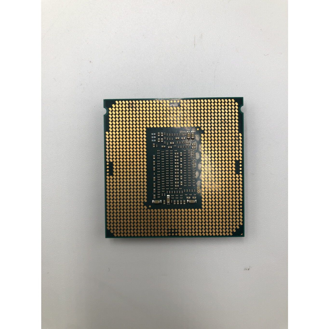 中古 INTEL Core i7 8700K (1151/3.70GHz/12M/C6/T12) 136197 （380066
