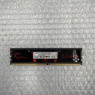 【座間相武台】中古  PC4-25600 8GB デスクトップ用(DDR4-3200) 140727 