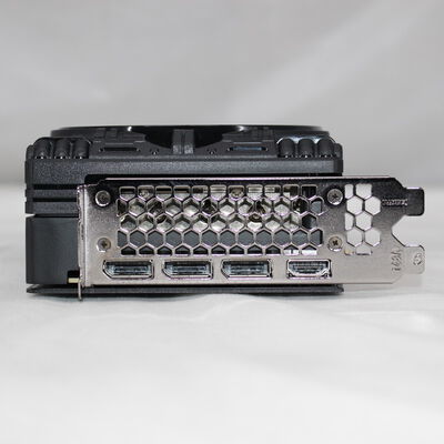 【通販センター】中古  Palit NE75070019K9-GB2050A GamingPro (RTX5070 12G) 176909 