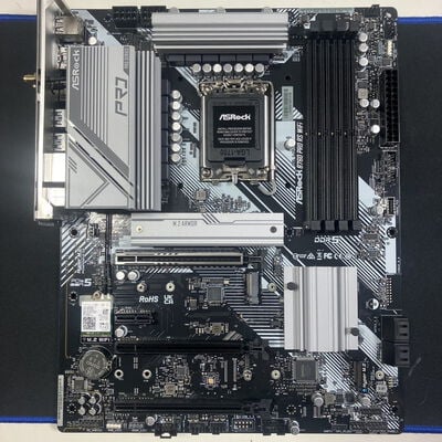 【大宮店】中古  ASRock B760 Pro RS WiFi(B760 1700 ATX DDR5) 1250006382 