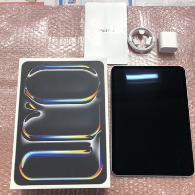 【宮崎恒久店】中古  Apple iPad Pro 11 (第5世代/2024） Wi-Fi 256GB シルバー MVV93J/A  5160000612 