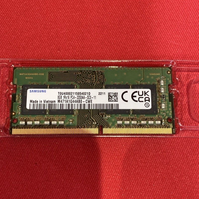 中古 Samsung PC4-25600 8GB ノート用(DDR4-3200) 3250006928 （402449