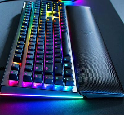 Razer  BlackWidow V4 JP Green Switch (RZ03-04691400-R3J1) 