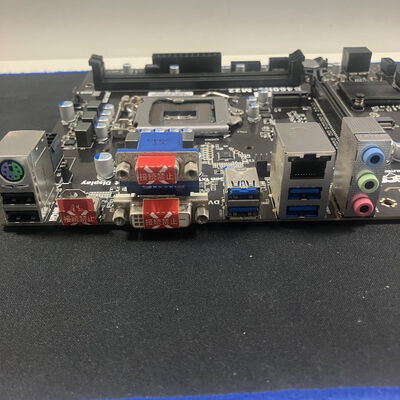 【大宮店】中古  各社 OEM マザーボード (LGA1200) 158688 