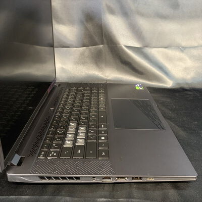 【横浜駅前店】中古  GIGABYTE AORUS 16X ASG (Intel Core i9-14900HX/32GB/RTX4070/W11P/有線LAN◯無線LAN◯) 3400009364 