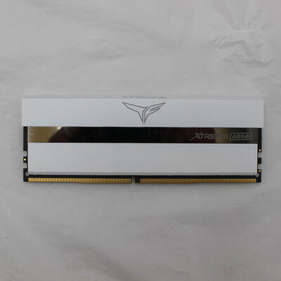 【通販センター】中古  PC4-28800 16GB デスクトップ用(DDR4-3600) 140734 