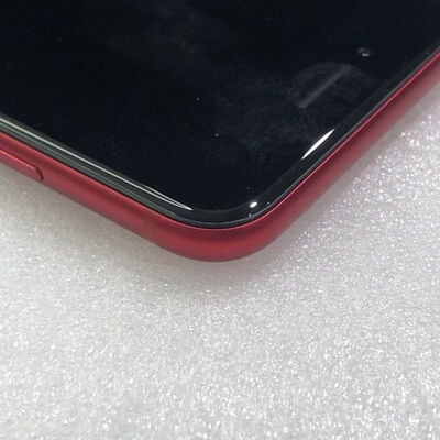 【甲府飯田店】中古  【docomo】Apple iPhoneSE 4.7インチ (第2世代/2020) 64GB (PRODUCT)RED MX9U2J/A 142466 