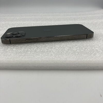 【新潟店】中古  【SIMロック解除済み】【SoftBank】Apple iPhone12 Pro 6.1インチ 128GB (グラファイト) MGM53J/A 155592 