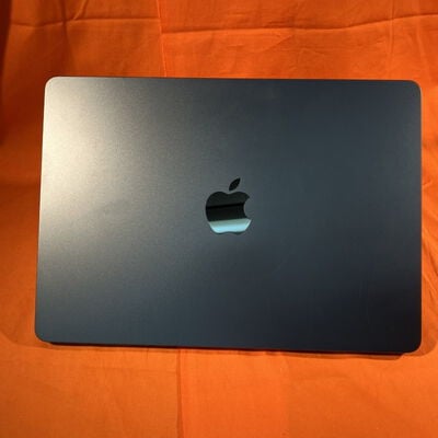 【なんば店】中古  Apple MacBook Air 2022 (M2 8CPU 10GPU/16GB/256GB) ミッドナイト 183517 