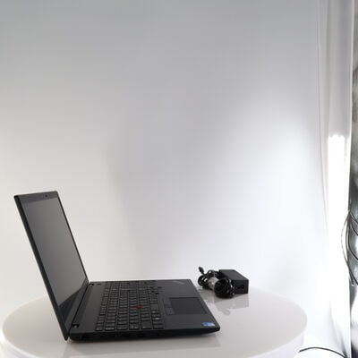 【秋葉原本店】中古  Lenovo_ThinkPad(i5-1235U/16GB/SSD256GB/W11P) 3410016024 