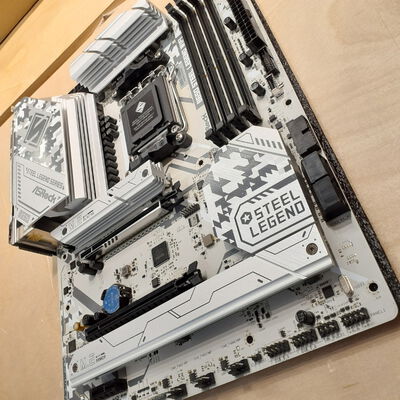 【鹿児島店】中古  ASRock B650 Steel Legend WiFi (B650 AM5 ATX) 4700000733 